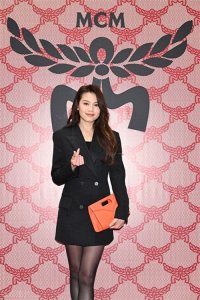 ​极品女神周秀娜历年旧照片