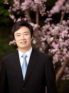 ​费玉清娶日本女星时，被岳父要求改国籍改姓，他立即取消婚约