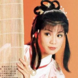 ​翁美玲出道三年走红影坛，为情所困自杀，却为何是香港传奇女星？