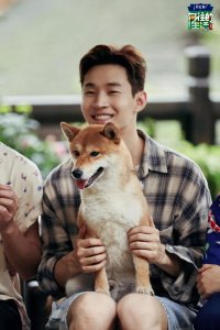 ​与热巴互动被指猥琐 ＂猪八戒＂人设的大华还要走多远？