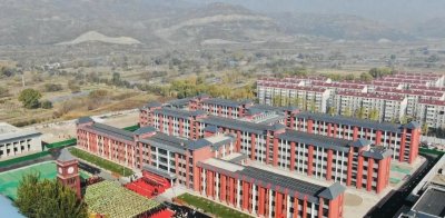 ​总投资5.4亿！！太原一所中学新校区揭牌！现有学生2500余人！