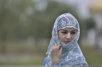 异域风情的回族服饰