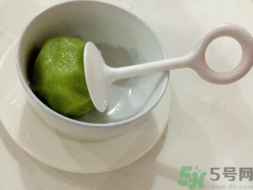 猕猴桃皮可以敷脸吗?猕猴桃皮敷脸有什么好处