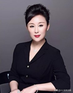 ​程派旦角吕洋近照，她是梅花奖获得者，不但人长得美，唱腔更美