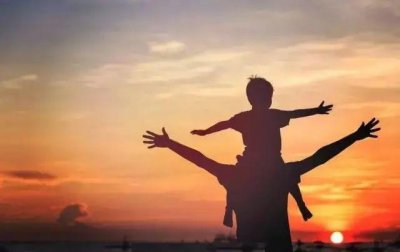 ​当了妈妈才读懂纪伯伦的《致孩子》