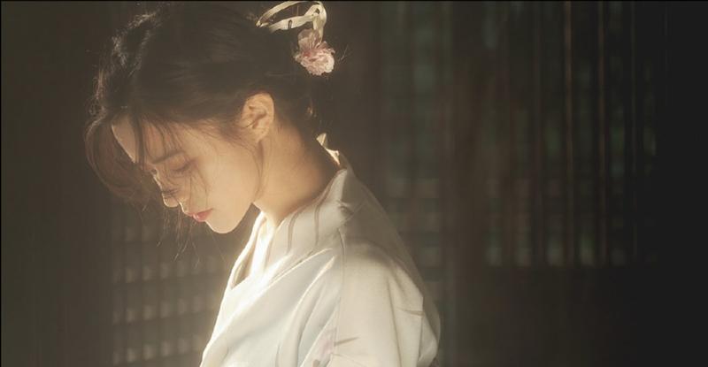 形容夫妻情深的成语有哪些，形容夫妻情深的成语鹣鲽情深