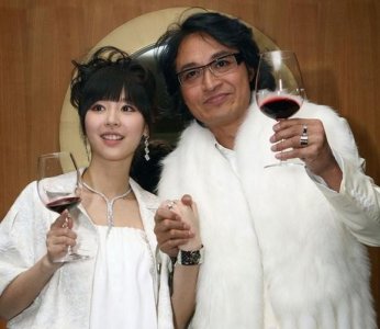 ​马景涛宣布离婚，马景涛有几个妻子