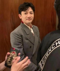 ​曝光！苏有朋亲笔回应整容传闻，期盼公众公平看待！